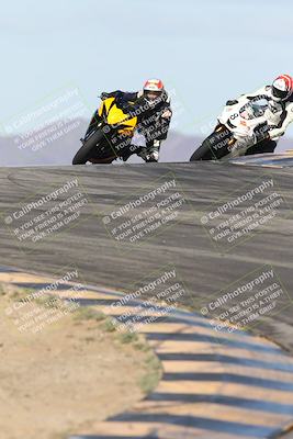 media/Nov-16-2025-Race Pace (Sun) [[8c5fa54630]]/Verified Riders/1-Turns 9 and 10 (925am)/